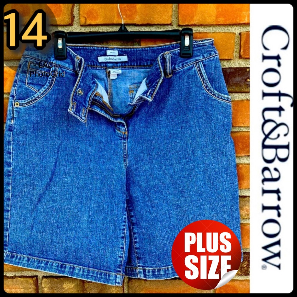 14 Stretch Denim Shorts Five Pocket 2 Button Jean